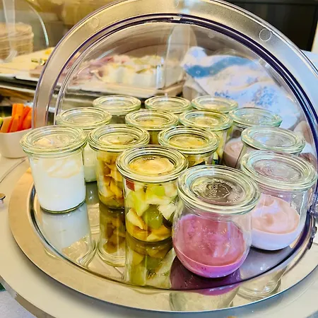 Thecrossing Hausen im Tal